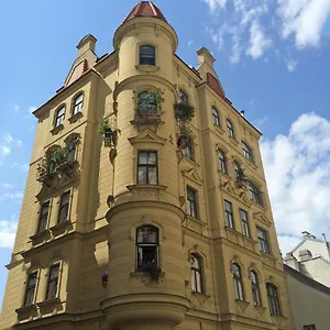 7th Heaven Center Apartamento